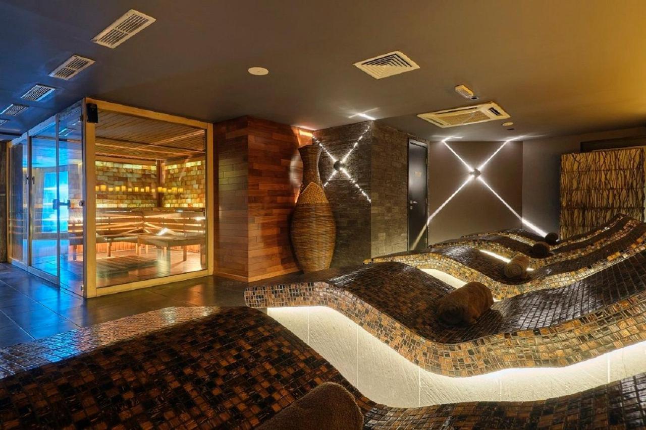 Hotel Emirates โซเฟีย ภายนอก รูปภาพ